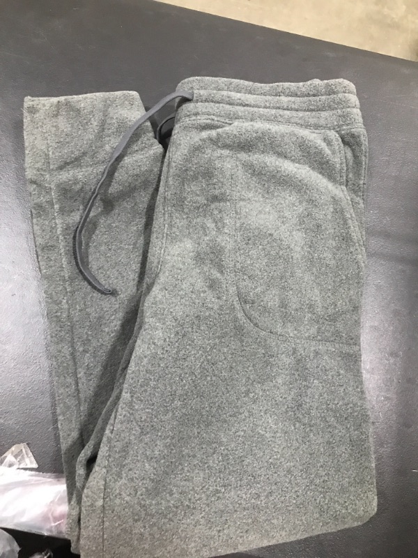 Photo 2 of Amazon Essentials Women's Polar Fleece Jogger Pant SIZE M 