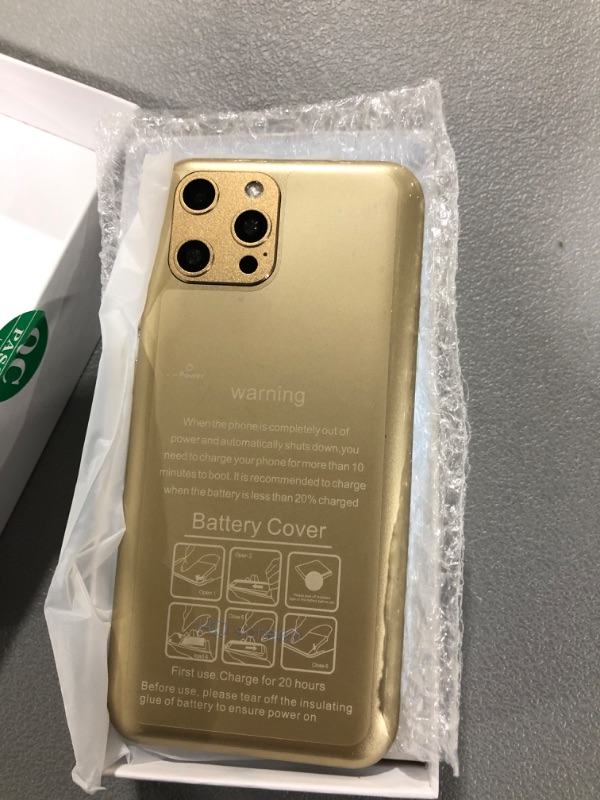 Photo 1 of i12 Pro MAX Unlocked Smartphone, 6.26in HD Screen Mobile Phone, 1+8G Dual Sim Cell Phone for Android 8.1 Gold(US)

