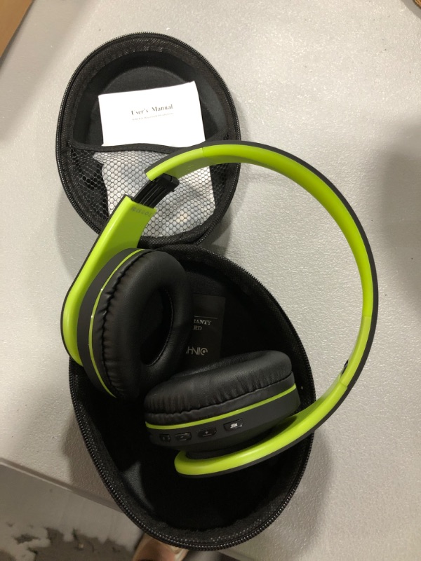 Photo 3 of Bluetooth Headphones Over-Ear