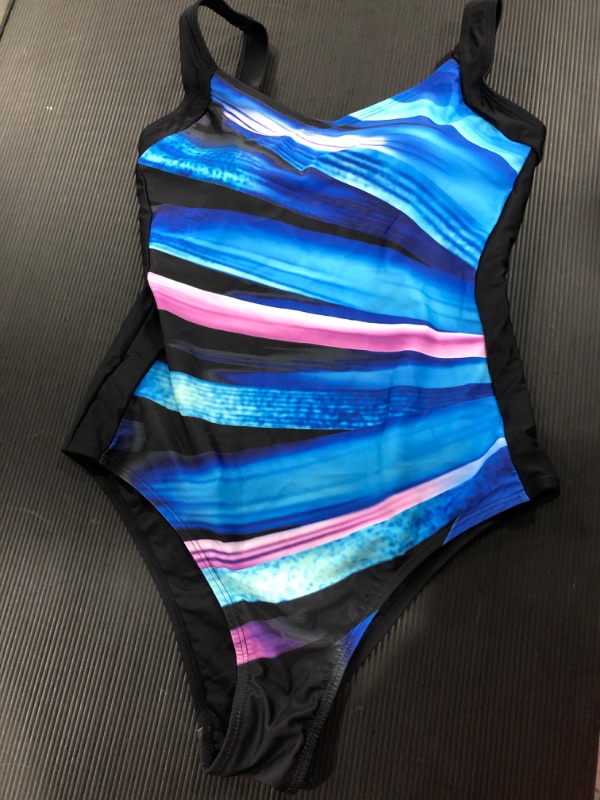 Photo 1 of [Size M] Womens 1 piece Swimwear