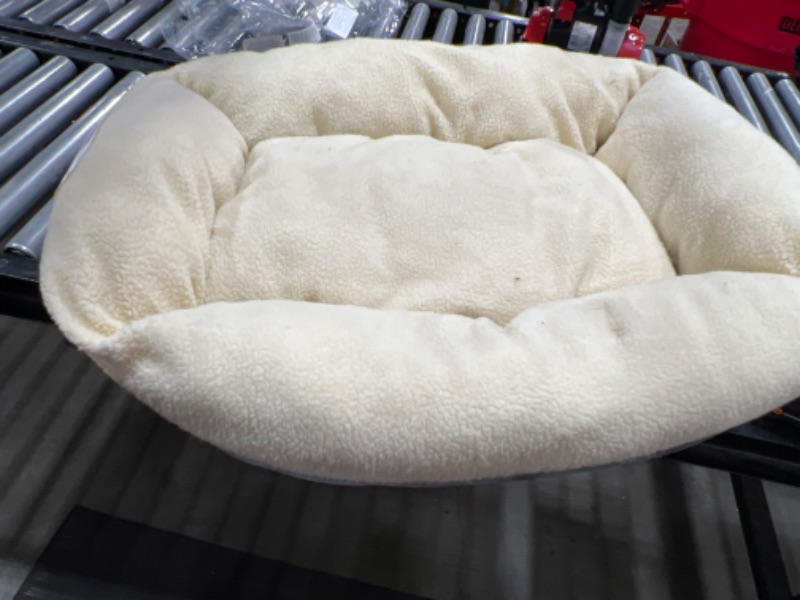 Photo 2 of AmazonBasics Warming Pet Bed For Cats or Dogs