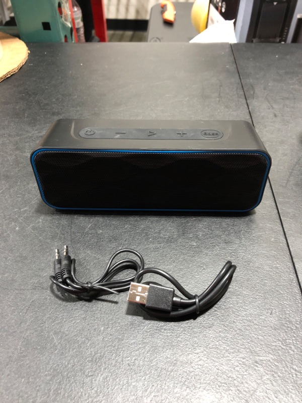 Photo 2 of Zoeetree Bluetooth Speaker, IPX7 Waterproof Speaker,20W Portable Speakers,4400mAh Battery (Blue)
