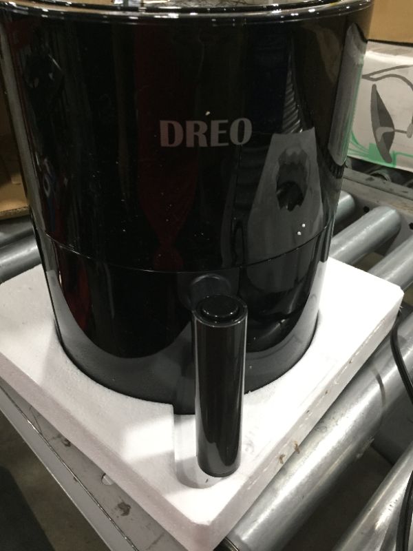 Photo 2 of Air Fryer - 100? to 450?, Dreo 4 Quart Hot Oven Cooker with 50 Recipes, 9 Cooking Functions on Easy Touch Screen, Preheat, Shake Reminder, 9-in-1
