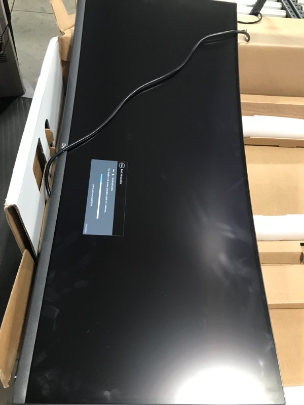 Photo 2 of Dell S3422DW - 34-inch WQHD 21:9 Curved Monitor, 3440 x 1440 at 100Hz, 1800R, Built-in Dual 5W Speakers, 4ms Grey-to-Grey Response Time (Extreme Mode), 16.7 Million Colors, Silver
