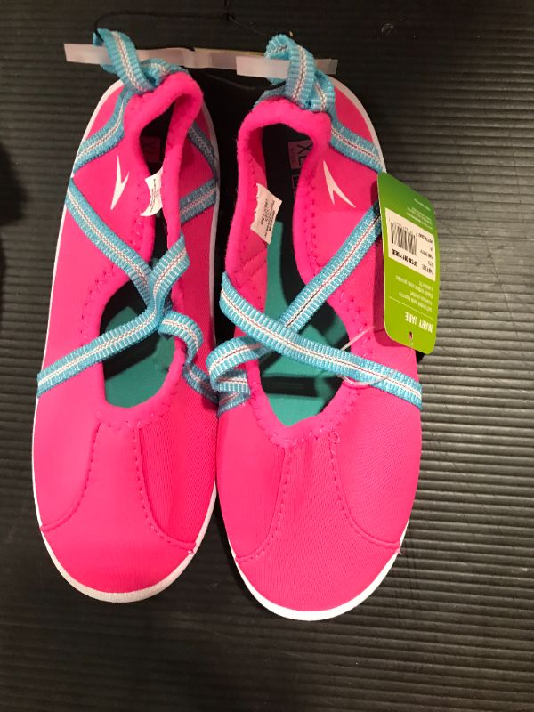 Photo 2 of **Brand New** Girls Speedo Toddler Sports and Water Shoes Mary Jane Pink large--- 2 pack
