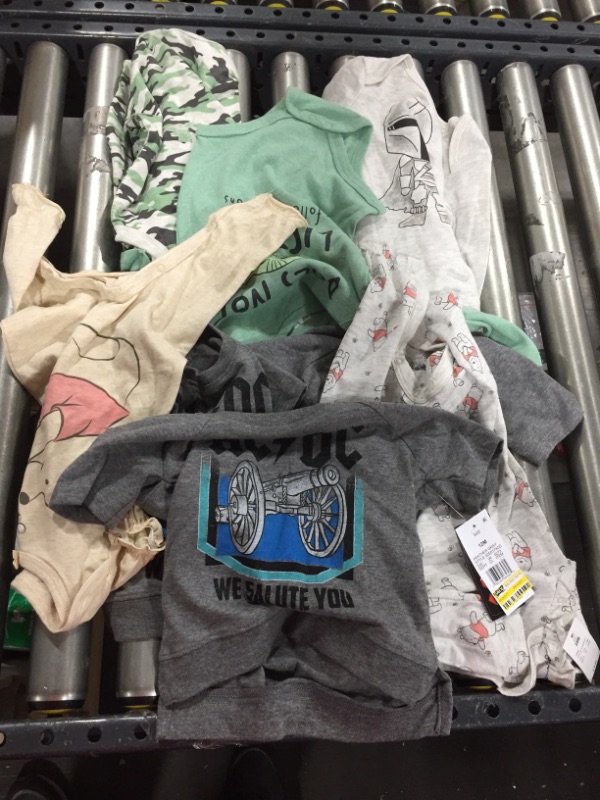 Photo 1 of Bundle of baby clothes mixed sizes 