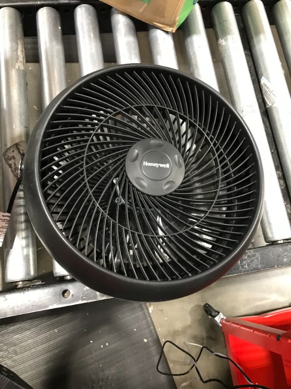 Photo 2 of Honeywell HT-900 TurboForce Air Circulator Fan Black, Small