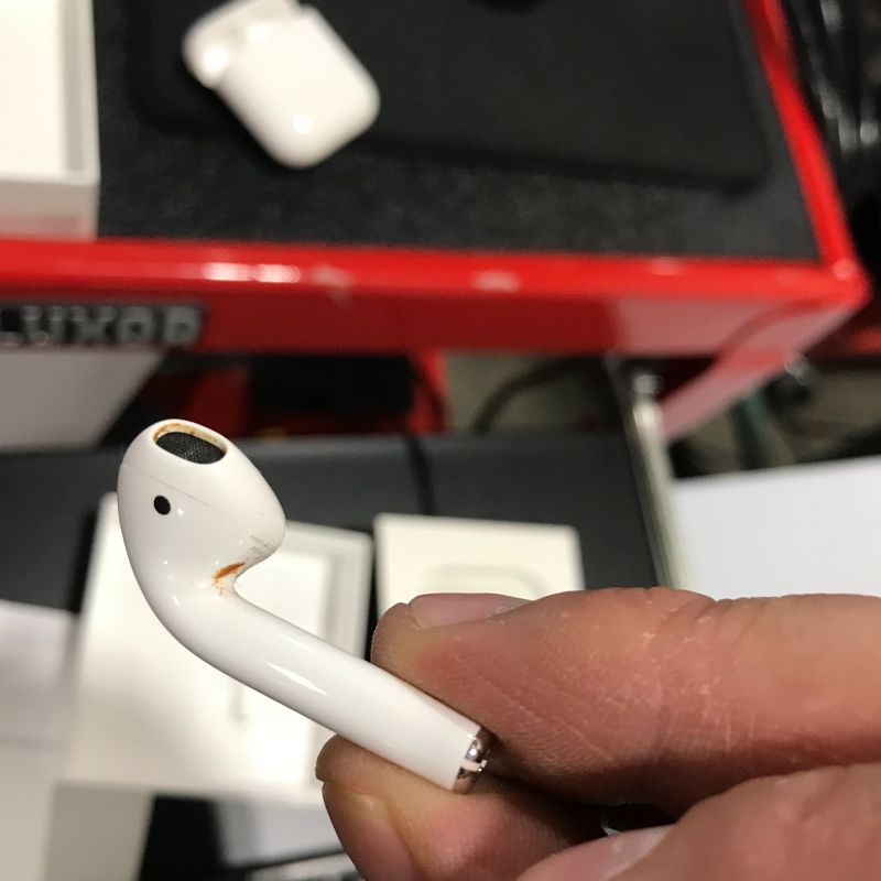 Photo 2 of Apple AirPods with Charging Case (Latest Model)