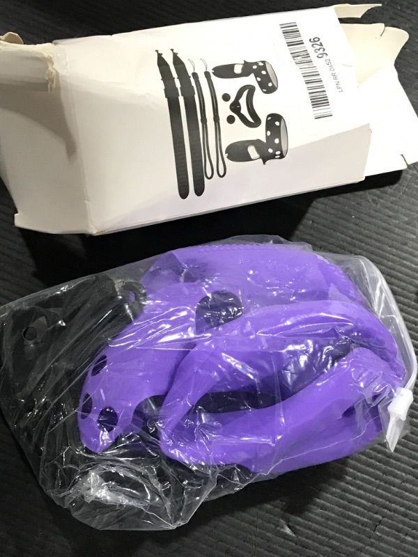 Photo 2 of XIAOGE Silicone Controller Grip Cover for Oculus Quest 2 with Face Cover Combo