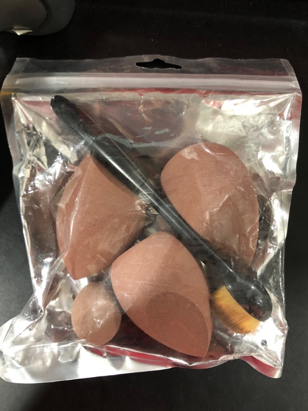 Photo 2 of JPNK Foundation Makeup Brush with 4 Makeup Sponges Latex-free for Blending Liquid