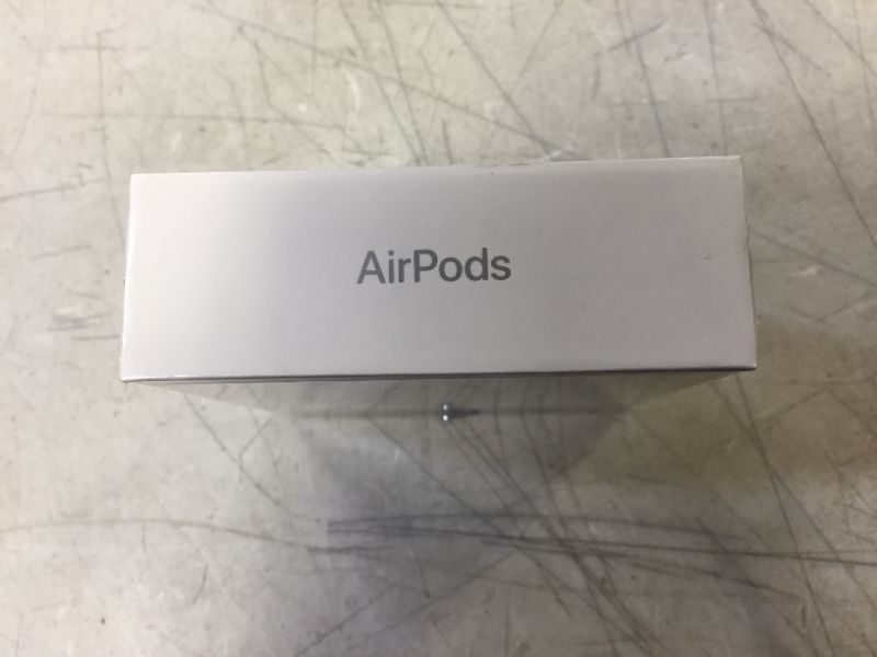 Photo 4 of Apple AirPods (2nd Generation) FACTORY SEALED 
