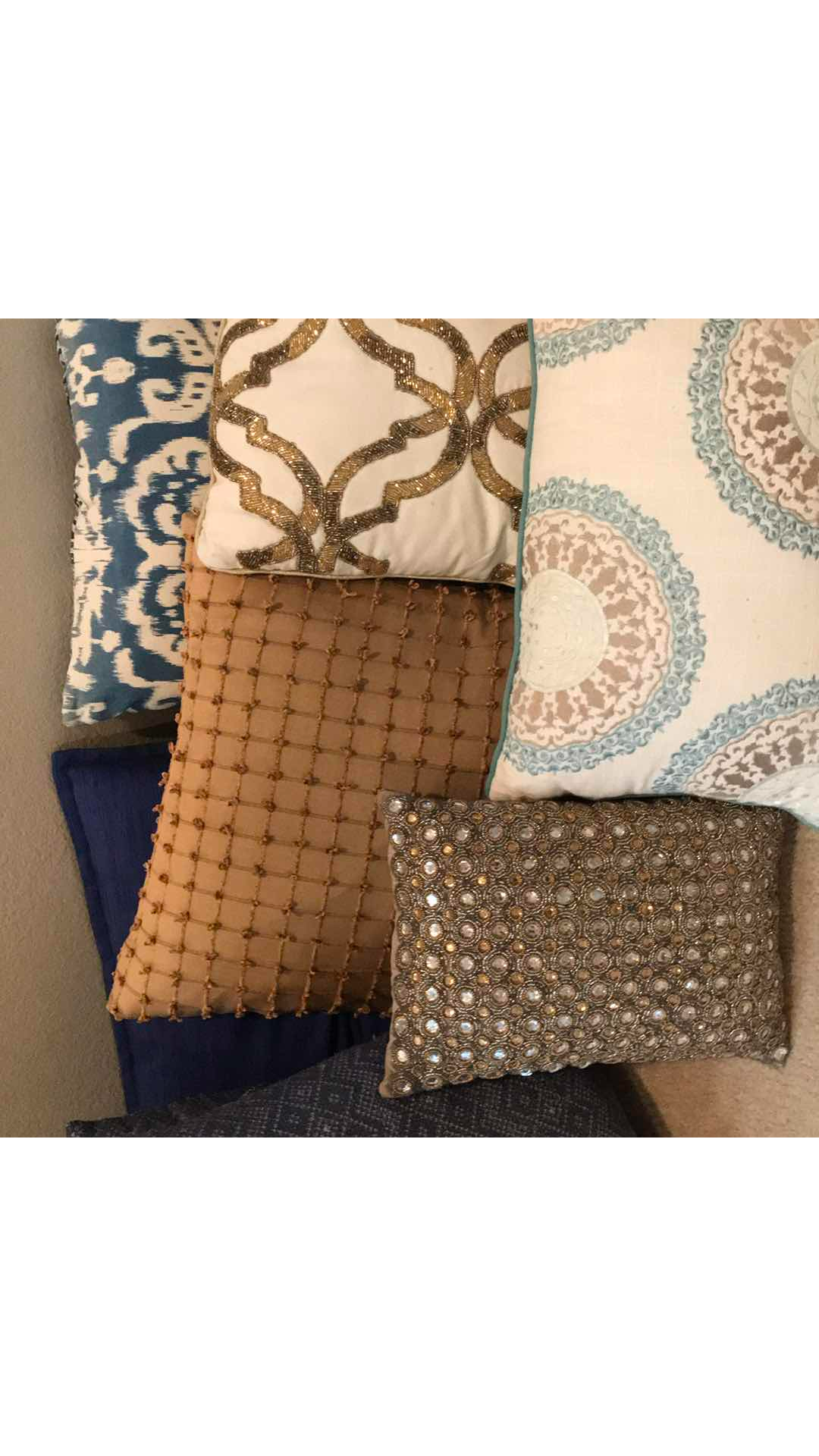 Photo 3 of 13-DECORATIVE THROW PILLOWS