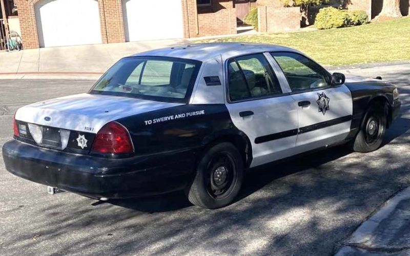 Photo 2 of 2008 FORD CROWN VICTORIA W NEW BATTERY-RUNS-MILEAGE 89,535 (SOLD "AS IS" NO RETURNS OR REFUNDS ON VEHICLES)