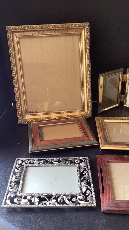 Photo 1 of MULTIPLE PHOTO FRAMES