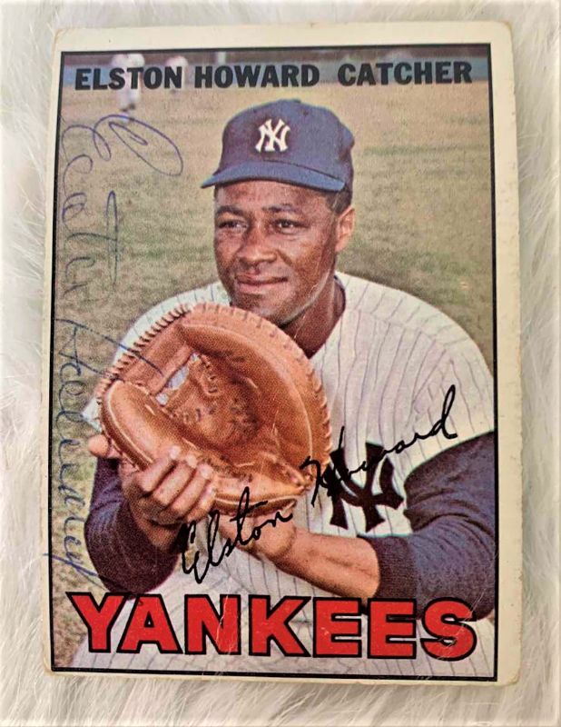 Photo 1 of COLLECTIBLE SIGNED ELSTON HOWARD BASEBALL CARD