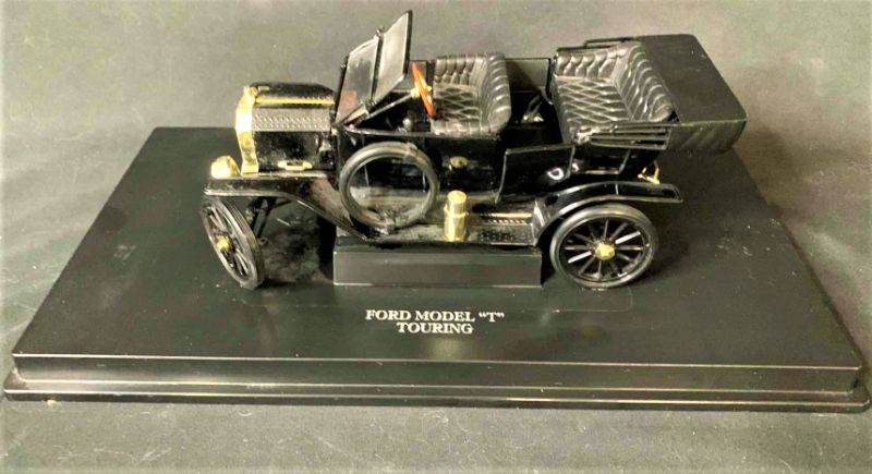 Photo 5 of REPLICA MODEL FORD MODEL T TOURING 8” x 4”