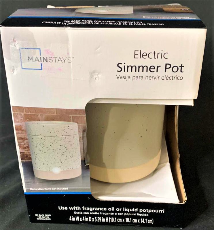 Photo 1 of ELECTRIC SIMMER POT FOR OIL OR POTPOURRI