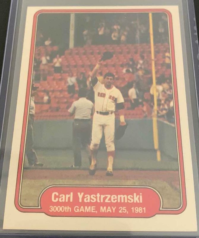 Photo 1 of 1982 FLEER CARL YASTRZEMSKI 3000TH GAME CARD