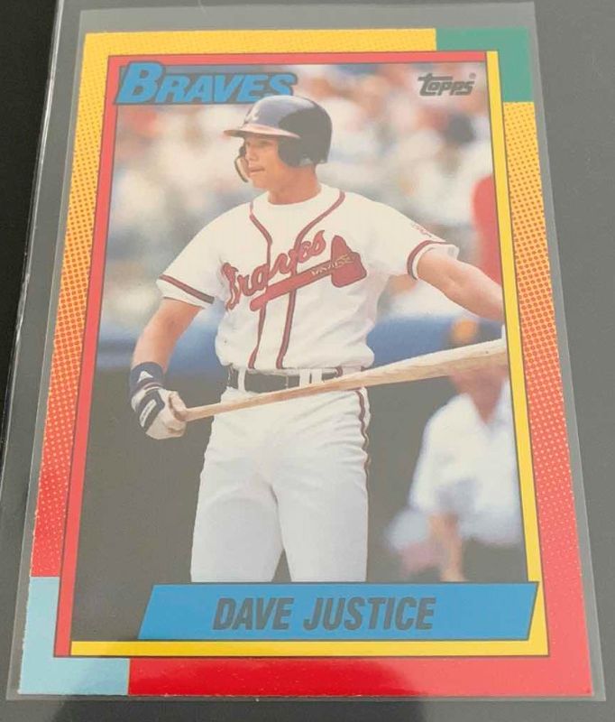 Photo 1 of 1990 TOPPS DAVE JUSTICE ROOKIE BRAVES CARD