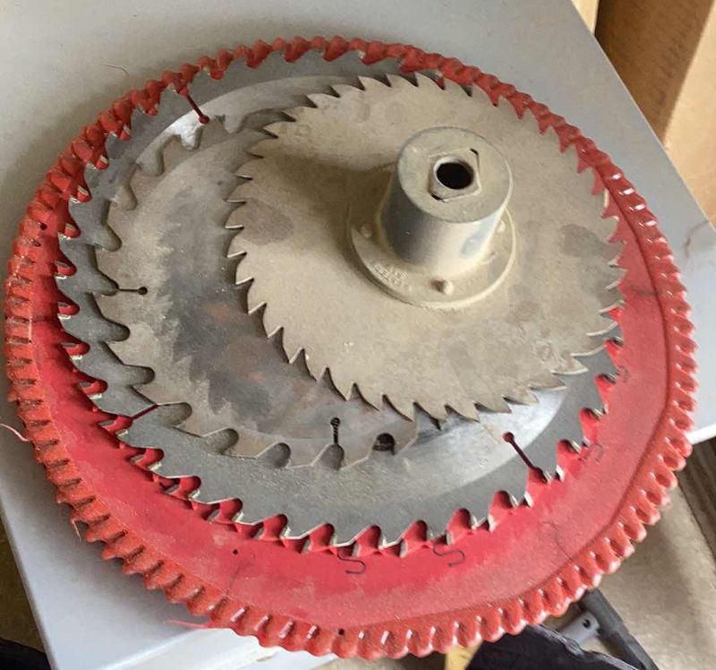 Photo 1 of SAW BLADES