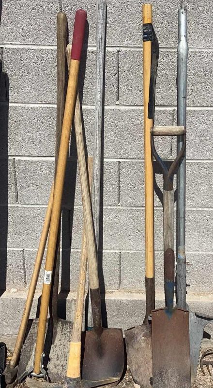 Photo 1 of GARDEN TOOLS