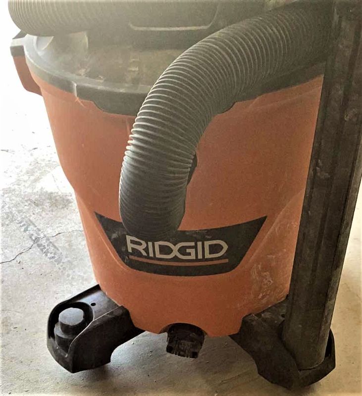 Photo 1 of RIGID SHOP VACUUM