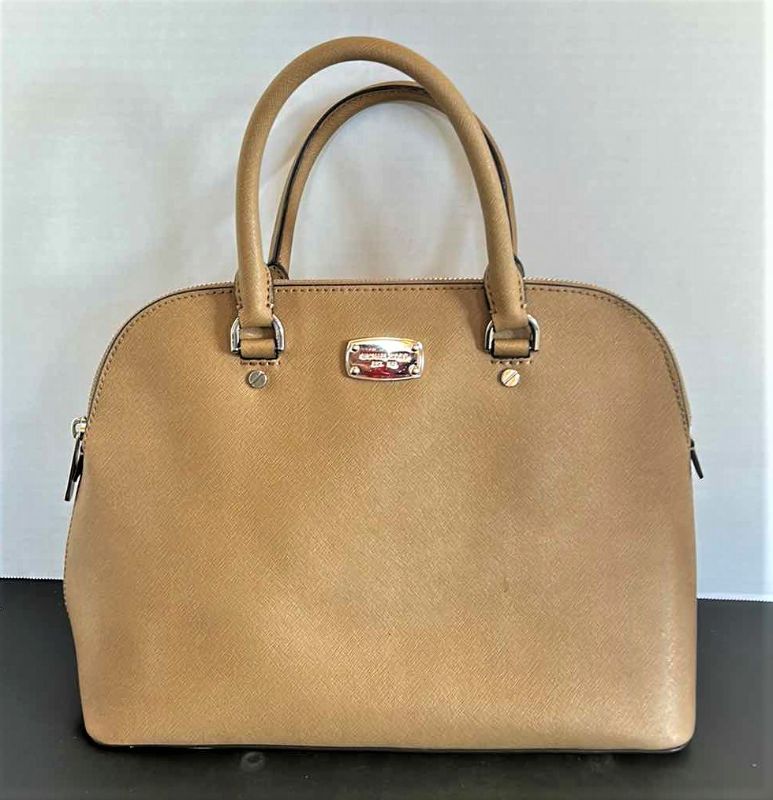 Photo 1 of MICHAEL KORS LADIES HANDBAG