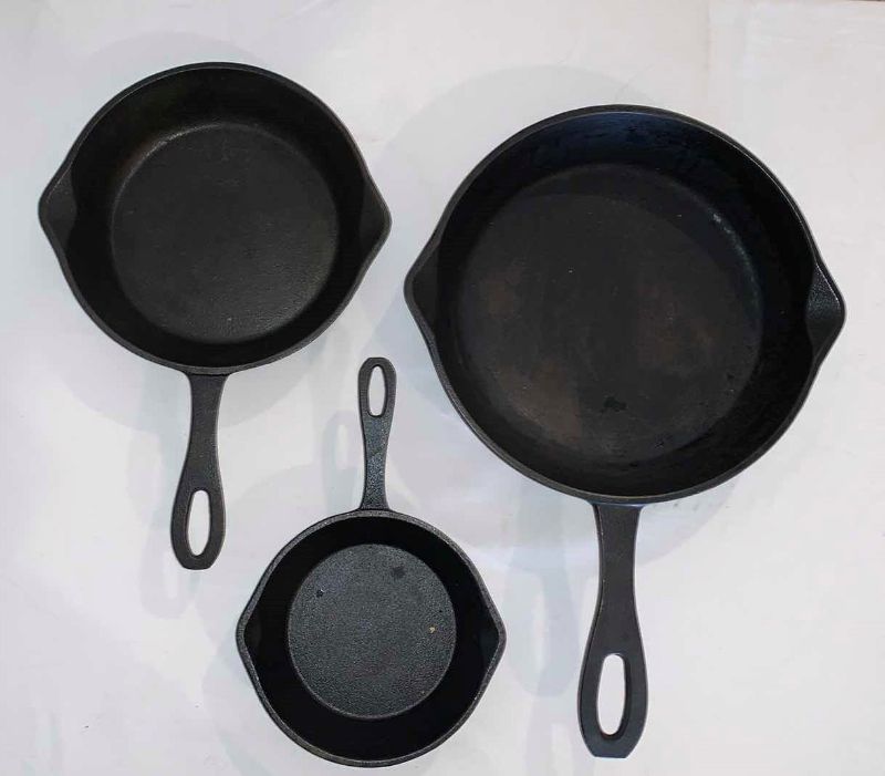 Photo 1 of SET OF 3 CAST IRON SKILLETS WIDEST 10 IN