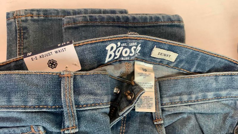 Photo 3 of GIRLS ISH KOSH ADJUST WAIST JEANS SIZE 10 SKINNY AND FADED GLORY 6R