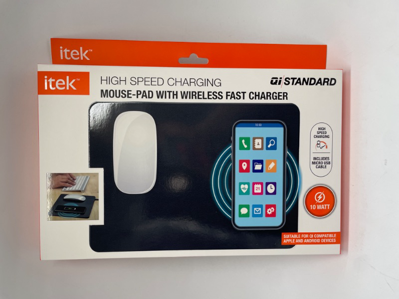 Photo 2 of Itek High Speed Charging Mouse-Pad with Wireless Fast Charger 