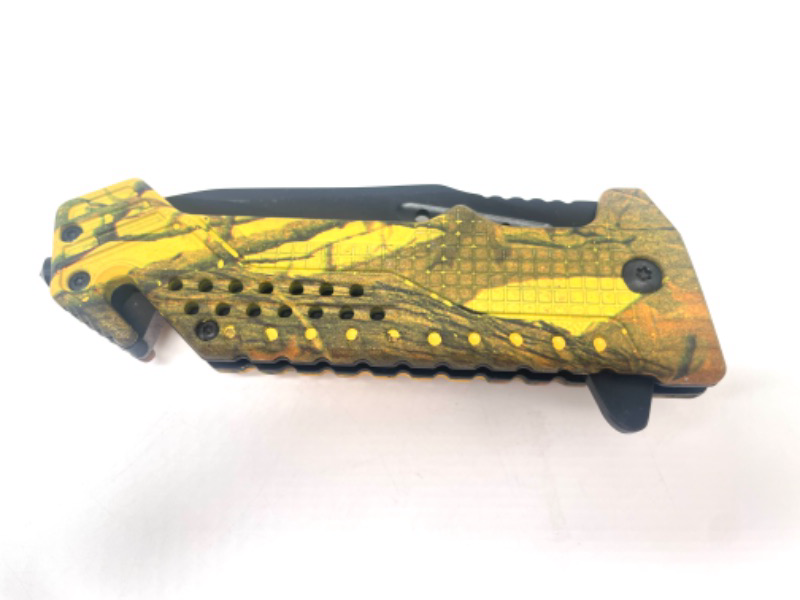 Photo 1 of Yellow Leaf Camo Pocket Knife With Seatbelt Cutter Window Breaker And Clip NEW 