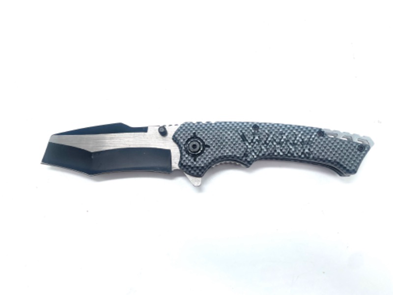 Photo 2 of Black And Gray Checkered Pocket Knife Folder With Clip New