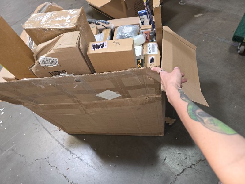Photo 1 of 64pc Miscellaneous Automotive Box - Non Refundable -  Items Are For Various Vehicles - Items Are Either Partial Parts, Slightly Used, New Items, & Not Tested - ** Will Need Truck or Large Vehicle For Pickup *