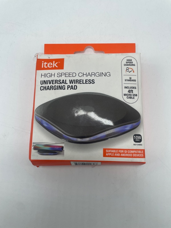 Photo 2 of Itek Universal Charging pad
