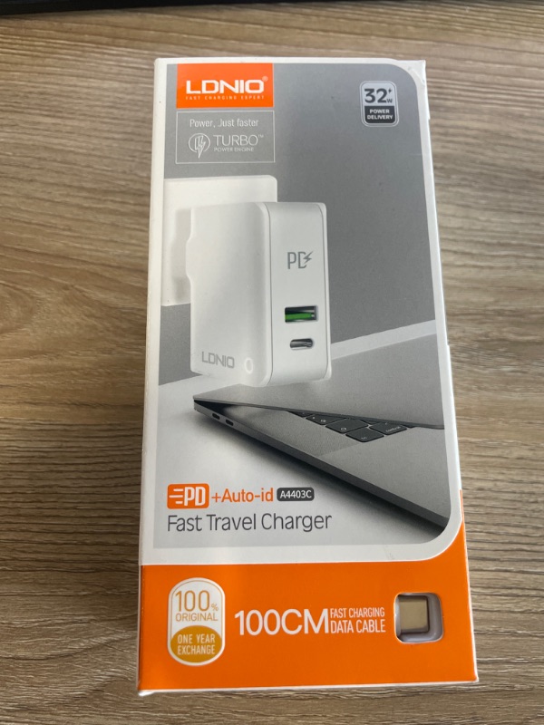 Photo 2 of 32W High Power USB Type C PD 3.0 Power Adapter Wall Charge and Lead Charging with Phone Fast Charger USB C Plug and Cable 1M for iPhone 12/12 Pro/12 mini/12 Pro Max/11 Pro Max SE 2020 X XR XS 8
