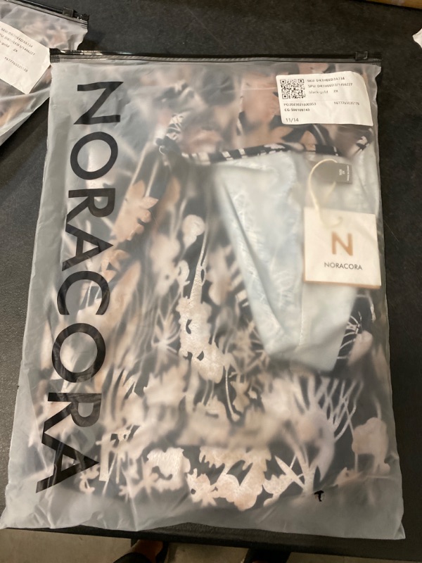 Photo 2 of Nora Cora Shirt ( Black and Gold/ 2X) NEW 