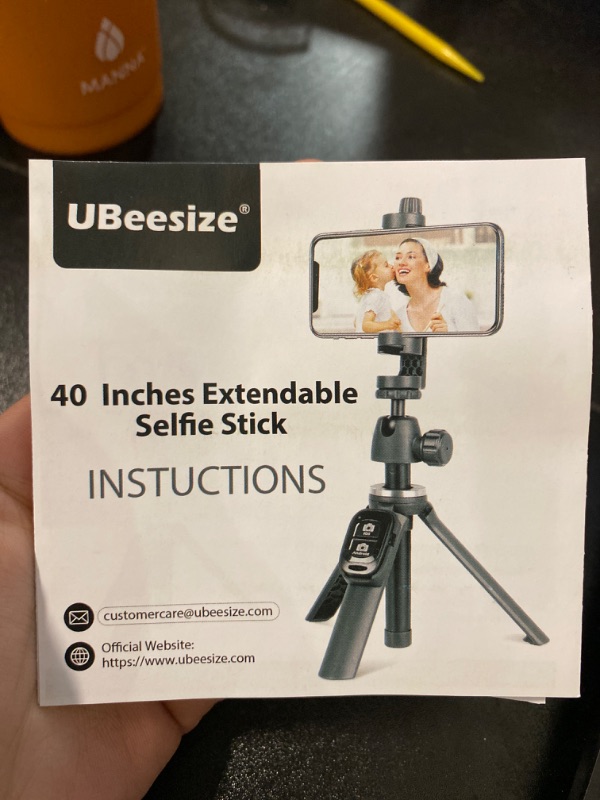 Photo 3 of Ubeesize 40" Extendable Selfie Stick 