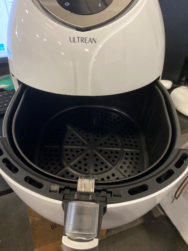 Photo 2 of Ultrean Air Fryer 6 Quart, Large Family Size Electric Hot Airfryer XL Oven Oilless Cooker with 7 Presets, LCD Digital Touch Screen and Nonstick Detachable Basket,UL Certified,1700W (white)
