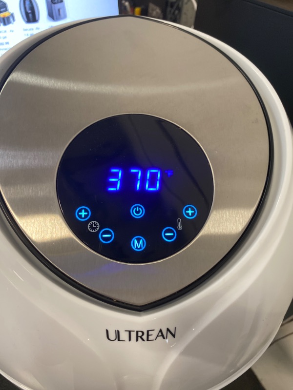 Photo 3 of Ultrean Air Fryer 6 Quart, Large Family Size Electric Hot Airfryer XL Oven Oilless Cooker with 7 Presets, LCD Digital Touch Screen and Nonstick Detachable Basket,UL Certified,1700W (white)
