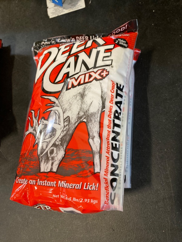 Photo 2 of 2 Pack Deer Cane Mix