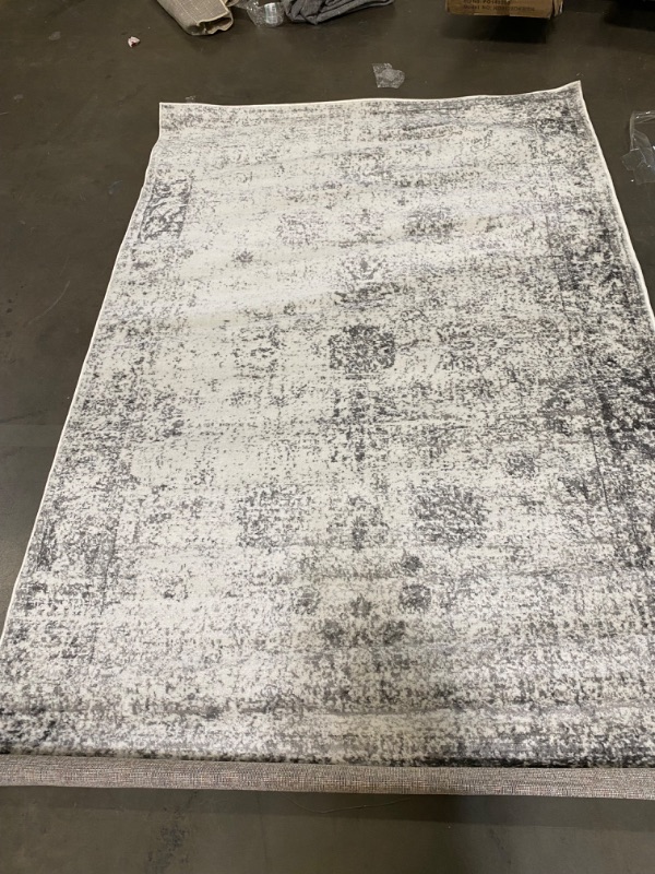 Photo 2 of Unique Loom Sofia Collection Area Rug - Casino (5' 3" x 8' Rectangle, Gray/ Beige)
