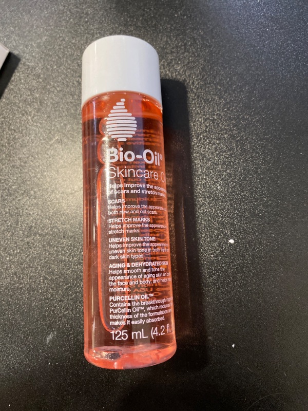 Photo 2 of Bio-Oil Skincare Body Oil, Serum for Scars and Stretchmarks, Face and Body Moisturizer Dry Skin, Non-Greasy, Dermatologist Recommended, Non-Comedogenic, For All Skin Types, with Vitamin A, E, 4.2 oz