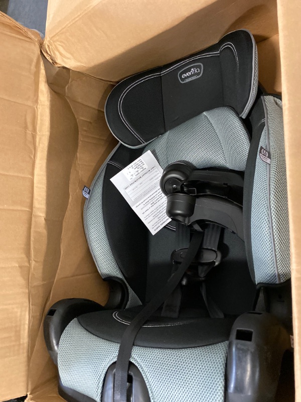 Photo 2 of Evenflo Chase LX Harnessed Booster Car Seat (Jameson) NEW 