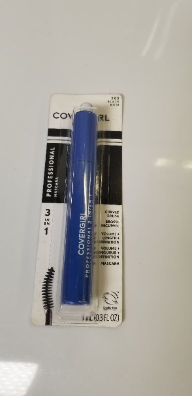Photo 2 of COVERGIRL Professional All-in-One Curved Brush Mascara, Black 205, 0.3 fl oz NEW