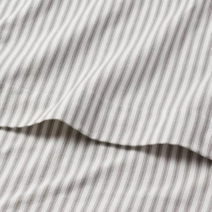 Photo 1 of Threshold- king size fitted sheet white & gray microfiber super soft