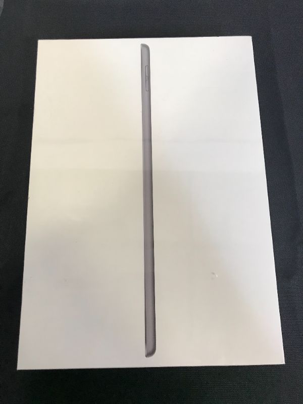 Photo 3 of 2021 Apple 10.2-inch iPad (Wi-Fi, 64GB) - Space Gray ( Factory Sealed ) 
