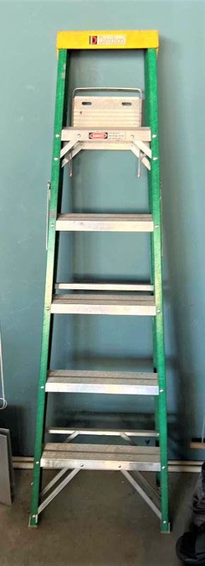 Photo 1 of 6’ ALUMINUM LADDER