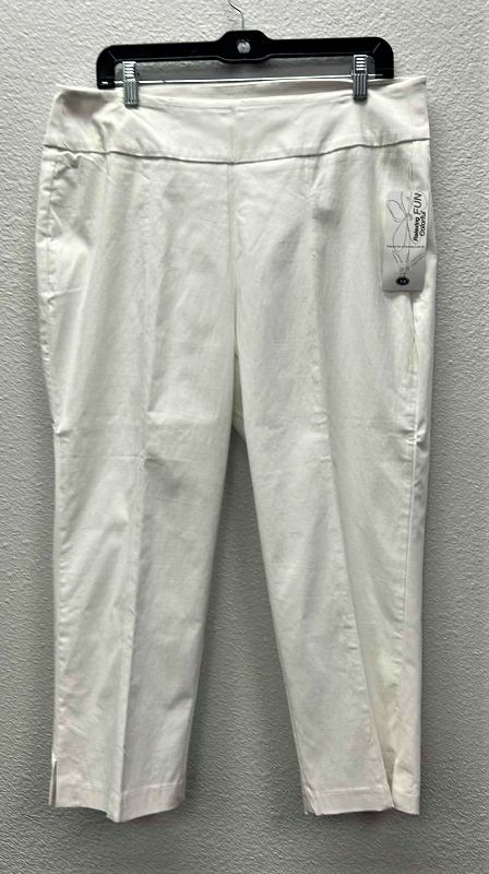 Photo 1 of NWT WOMEN'S SIZE 14 LULU B WHITE PANTS 