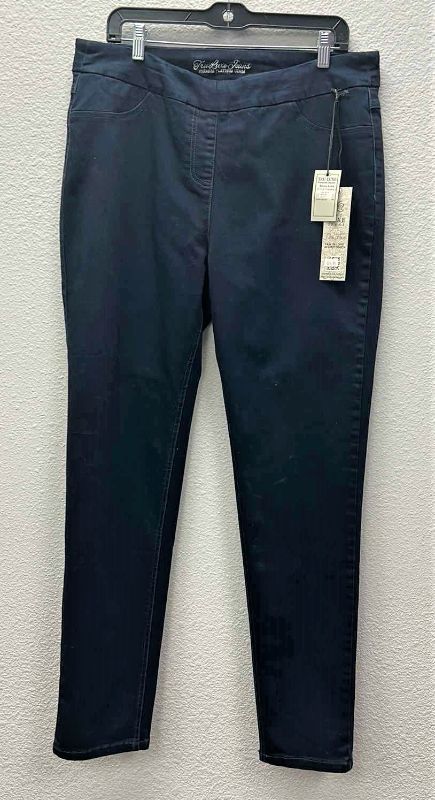 Photo 1 of NWT WOMEN'S SIZE 32/14 PLATINUM DENIM PANTS -  true luxe JEANS, $129.95