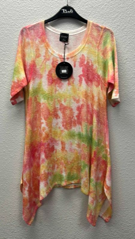 Photo 1 of NWT WOMEN'S SIZE SMALL TOP/DRESS -  wearable art $69.95